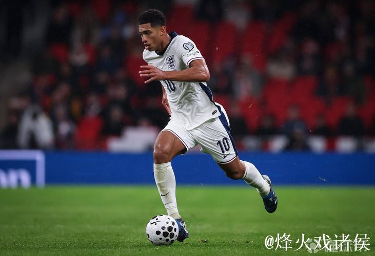 世体：罗杰斯已成明星球员，他将与贝林竞争英格兰队的位置