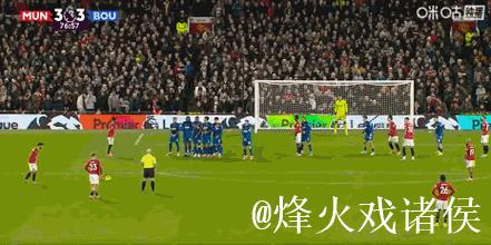 体坛联播｜曼联互捅局4比4战平伯恩茅斯，罗马小胜黑马科莫
