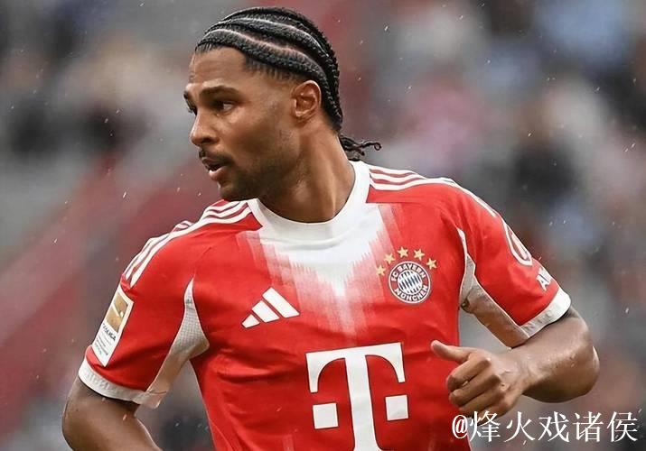 记者：拜仁与格纳布里商谈续约事宜