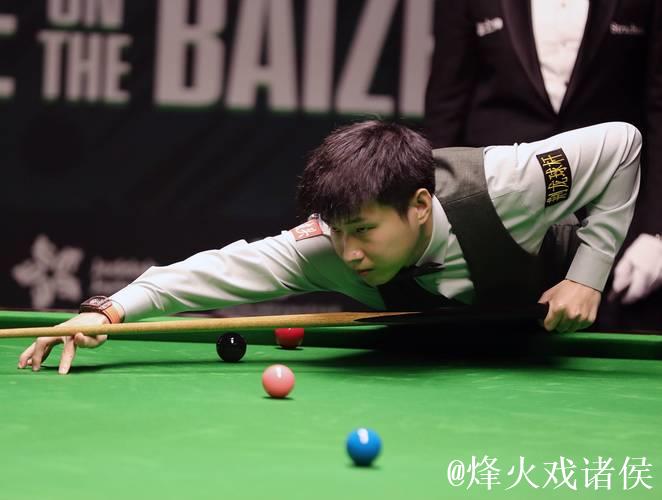斯诺克沙特大师赛:赵心童零封对手,斯佳辉战胜吴宜泽 斯诺克沙特大师赛:赵心童零封对手,斯佳辉战胜吴宜泽